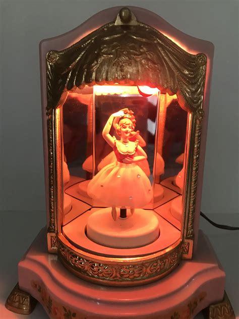 Vintage United Metal Goods Westinghouse Ballerina Light 